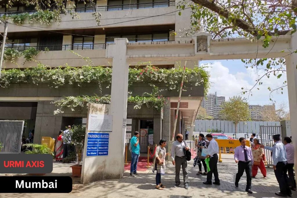 How to reach Urmi Axis, Office Complex, Mumbai Urmi Axis